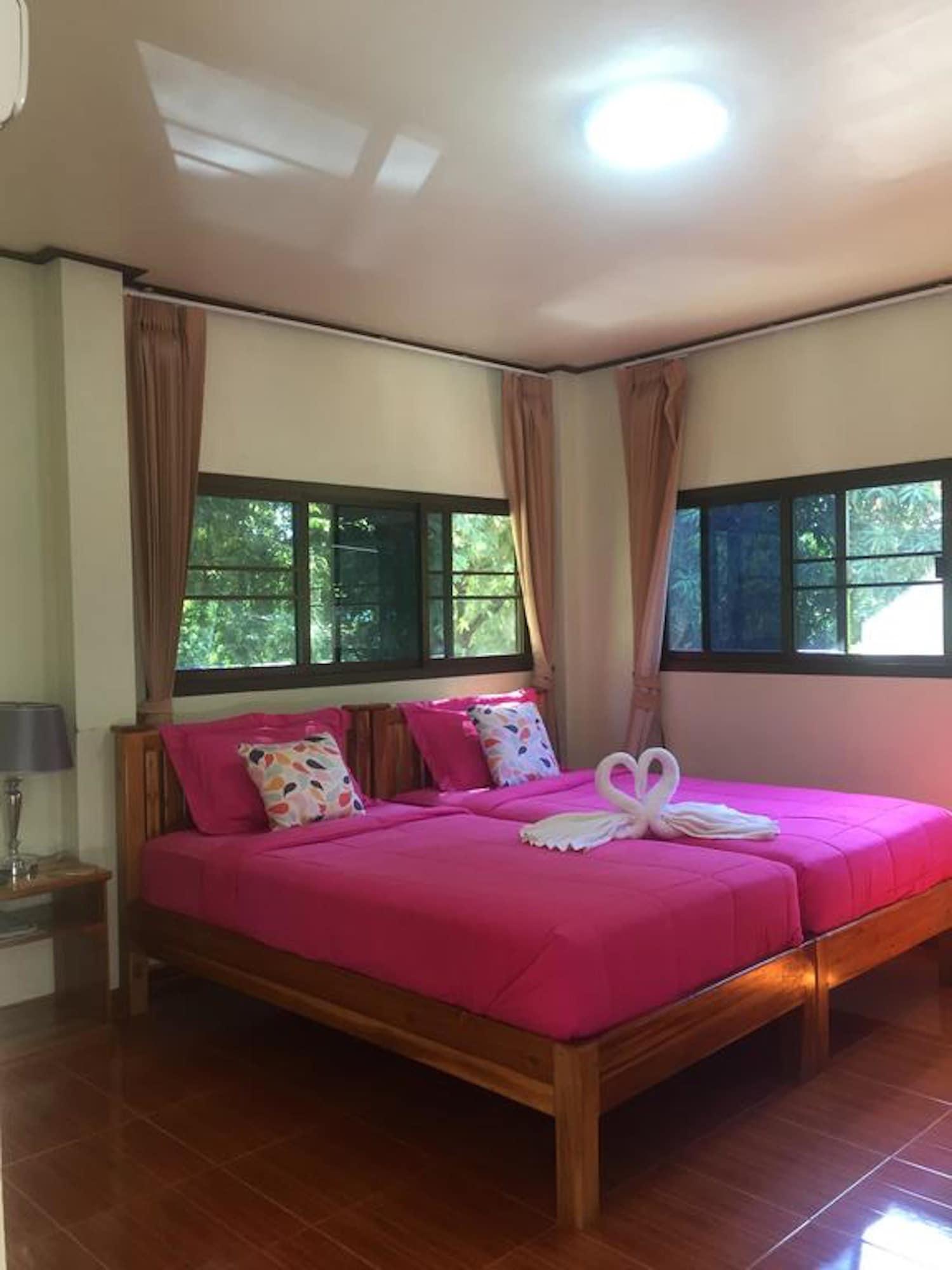 Yayee Homestay Ban Huai Maenam Noi Buitenkant foto
