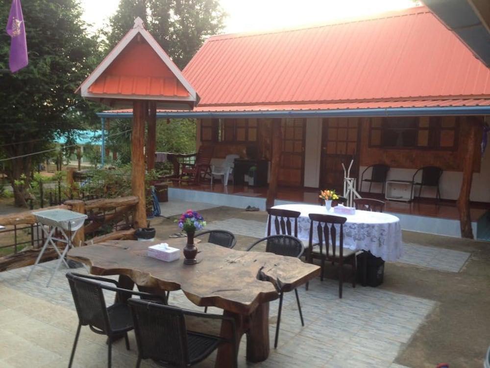 Yayee Homestay Ban Huai Maenam Noi Buitenkant foto