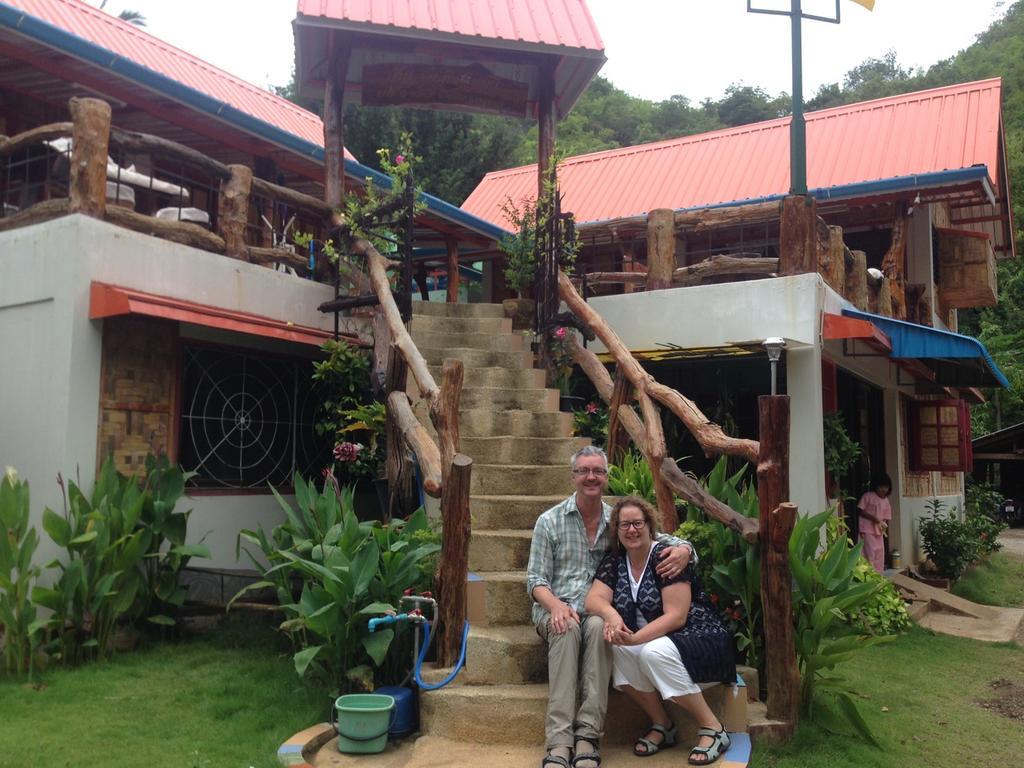 Yayee Homestay Ban Huai Maenam Noi Buitenkant foto