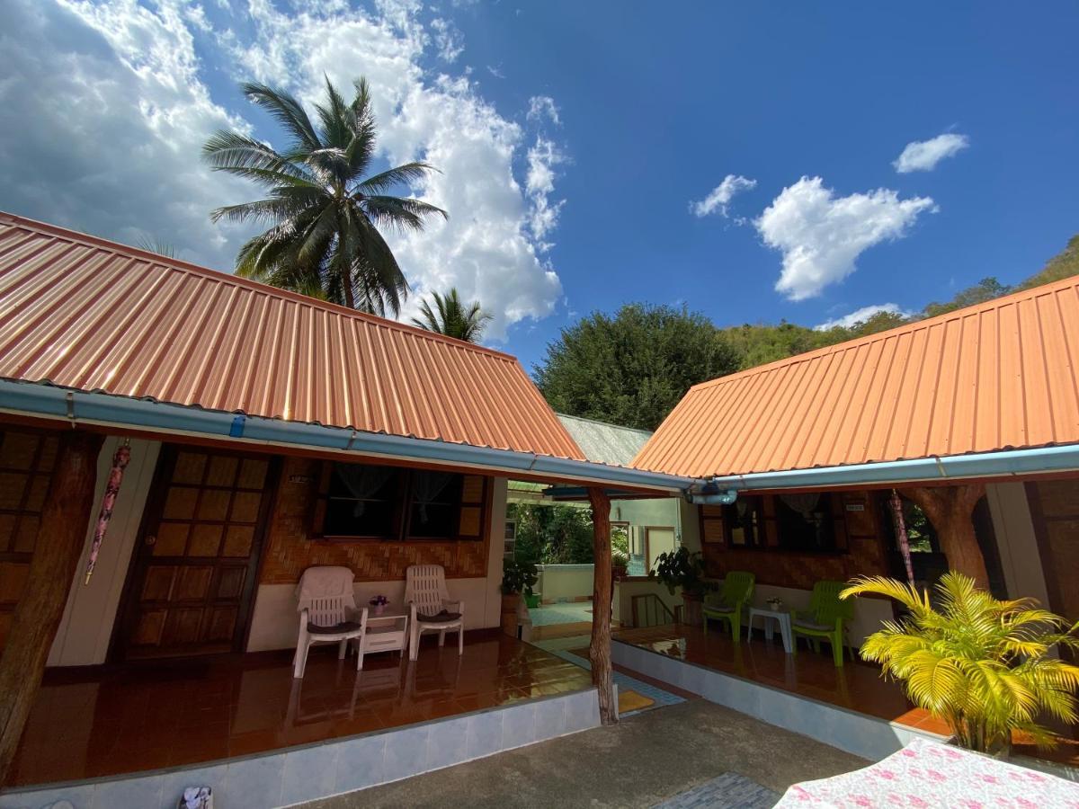 Yayee Homestay Ban Huai Maenam Noi Buitenkant foto